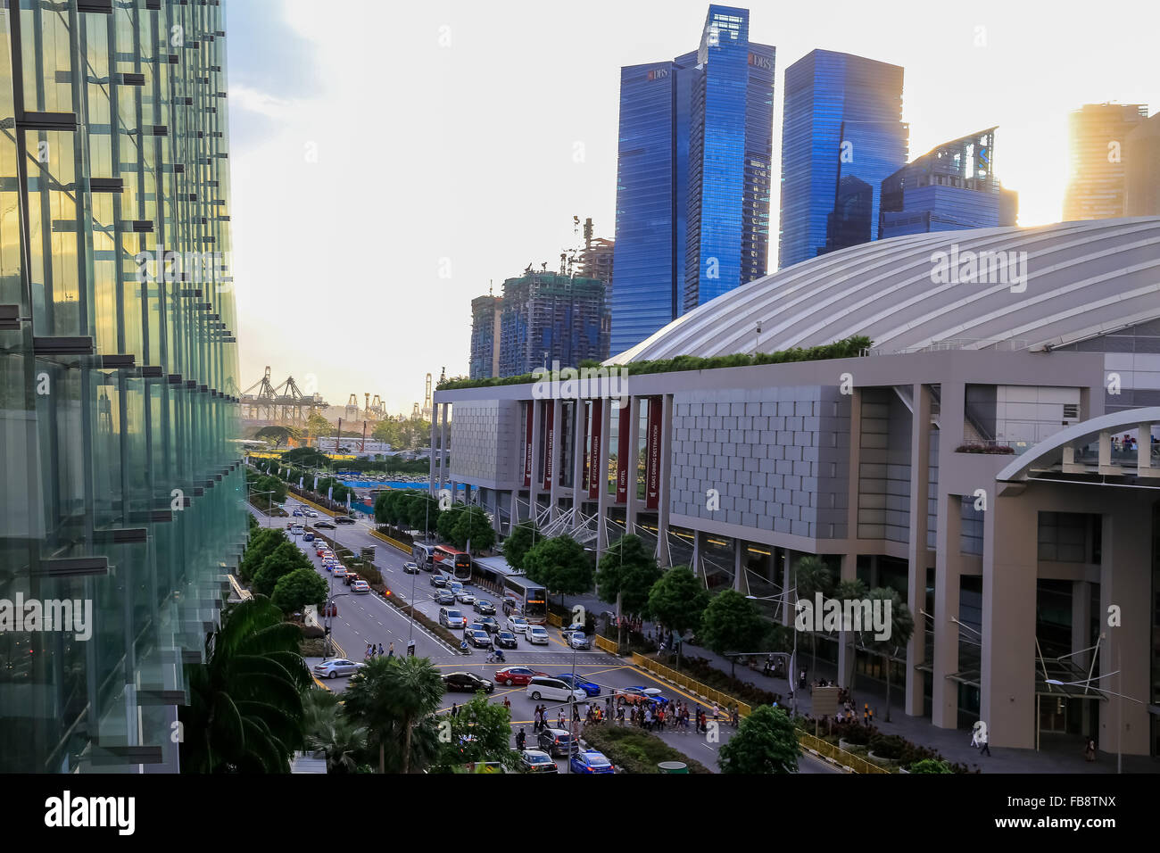 Street in Singapore Stock Photo - Alamy