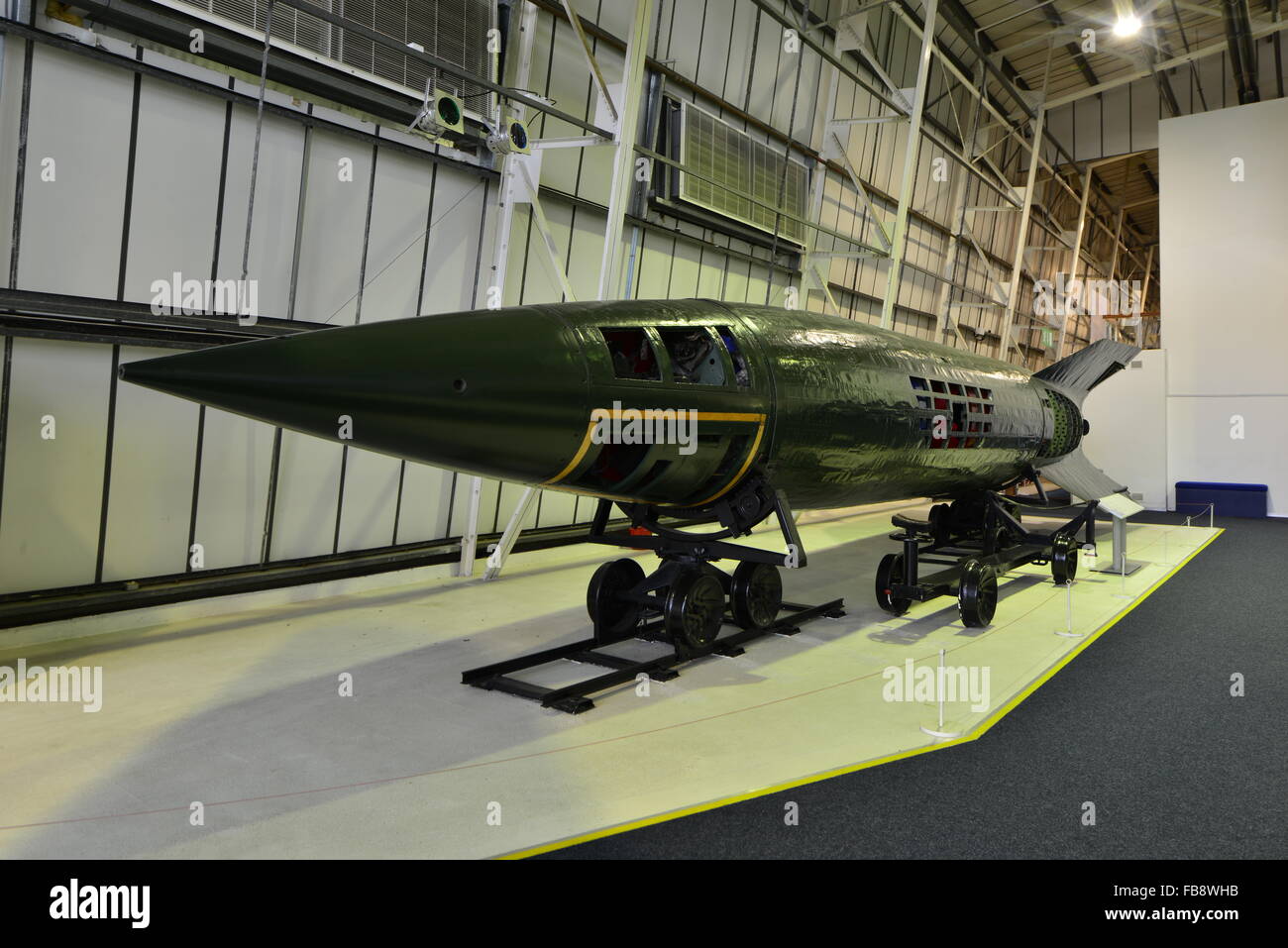 v2-missile-hi-res-stock-photography-and-images-alamy