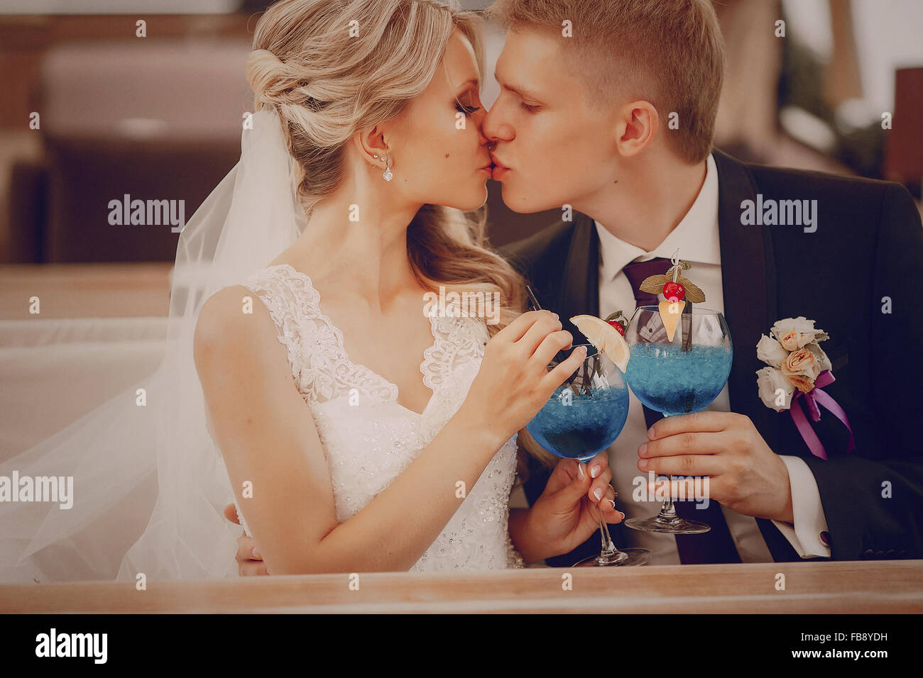 Portrait happy newlywed couple hi-res stock photography and images - Alamy