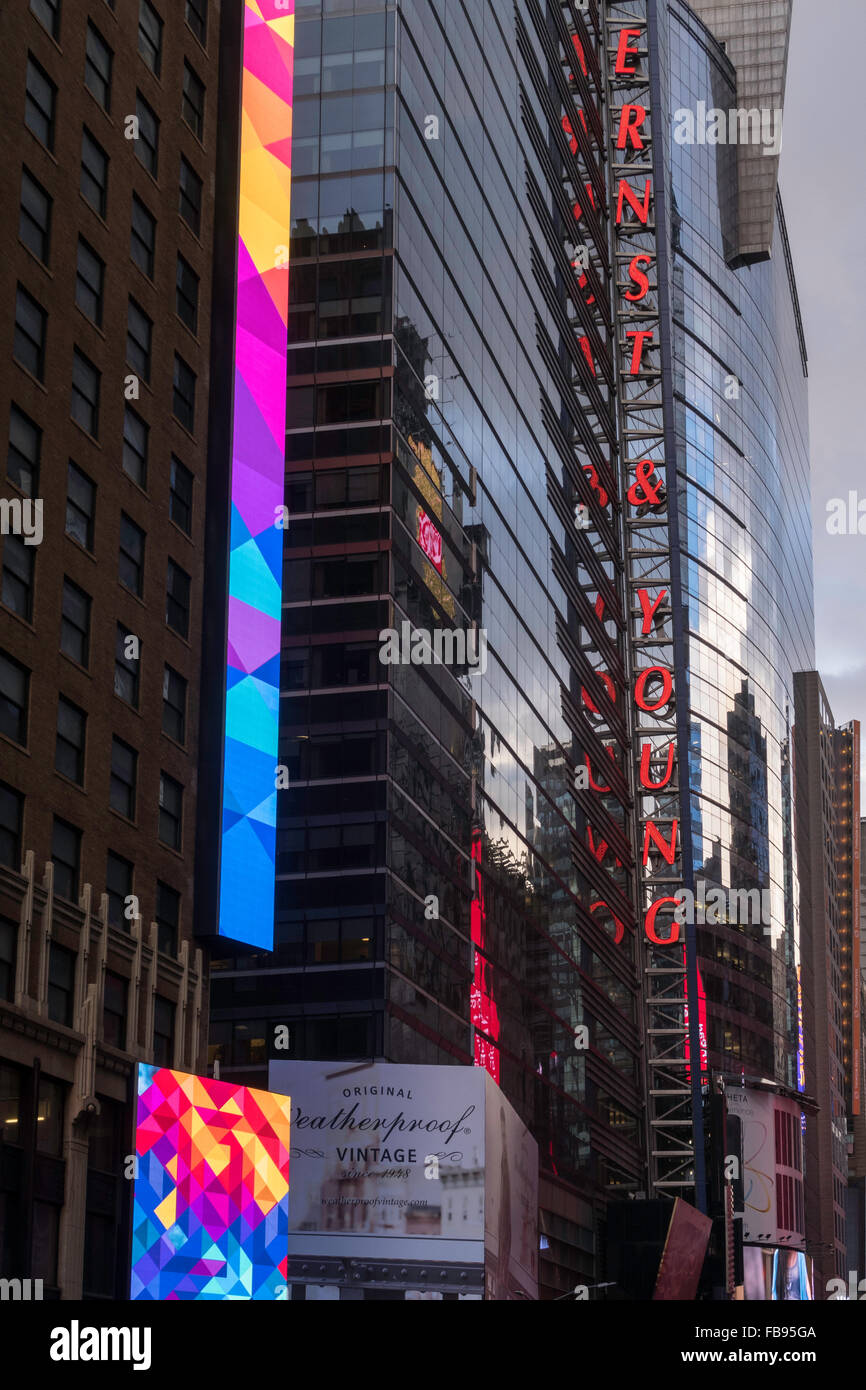 Electronic Billboards Light Up Times Square at Night, NYC Stock Photo Alamy