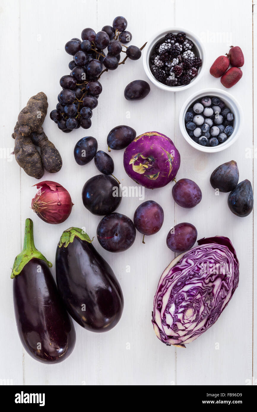 Purple fruit and veg selection Stock Photo Alamy