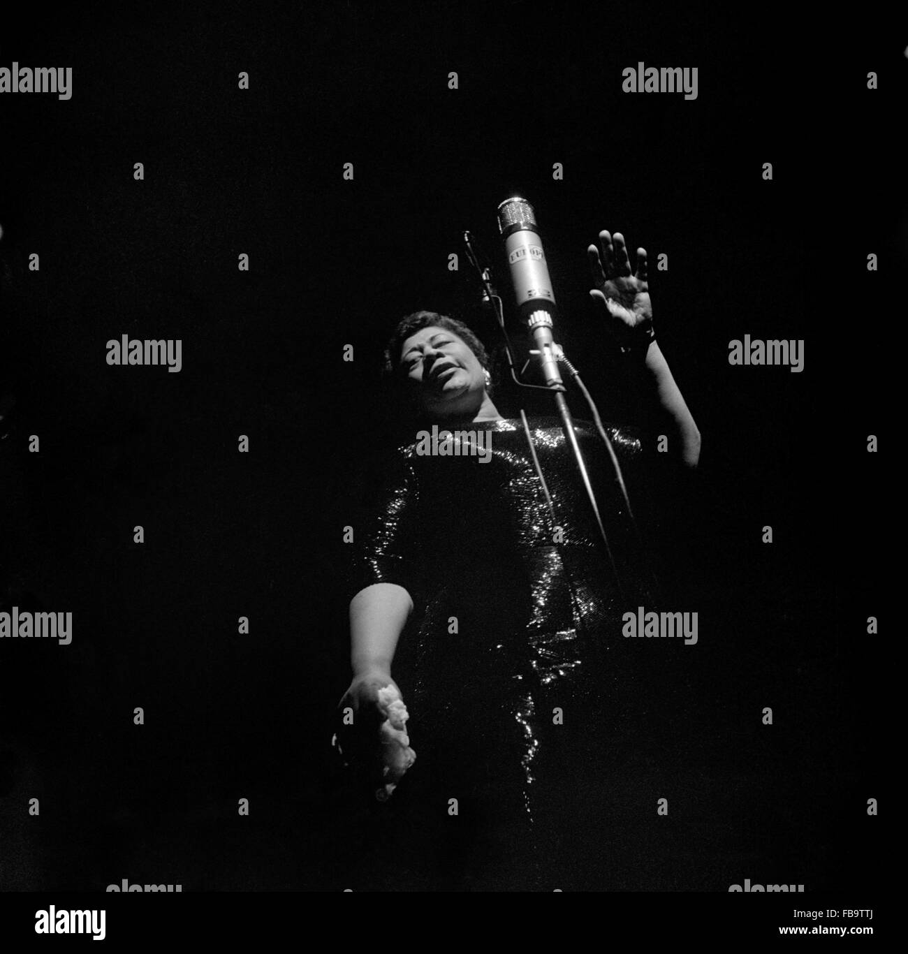 Ella FITZGERALD on-stage.  -  1961  -  France / Ile-de-France (region)  -  Ella FITZGERALD on-stage.  -  Ella FITZGERALD ; - At Olympia, Paris, France ; - 1961 ; - Credit :   ;   -  Philippe Gras / Le Pictorium Stock Photo