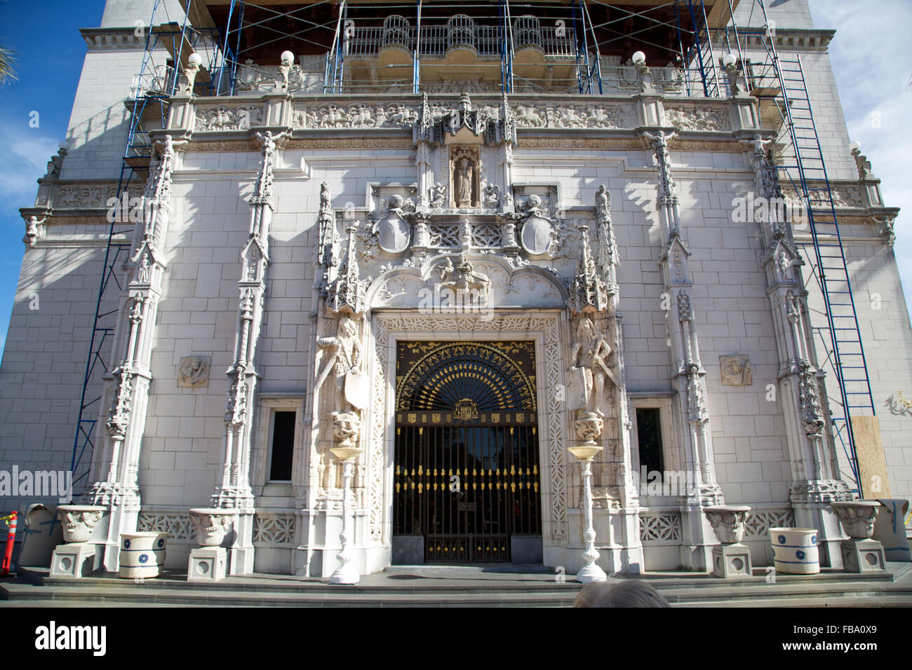 Hearst castle entrance hi-res stock photography and images - Alamy