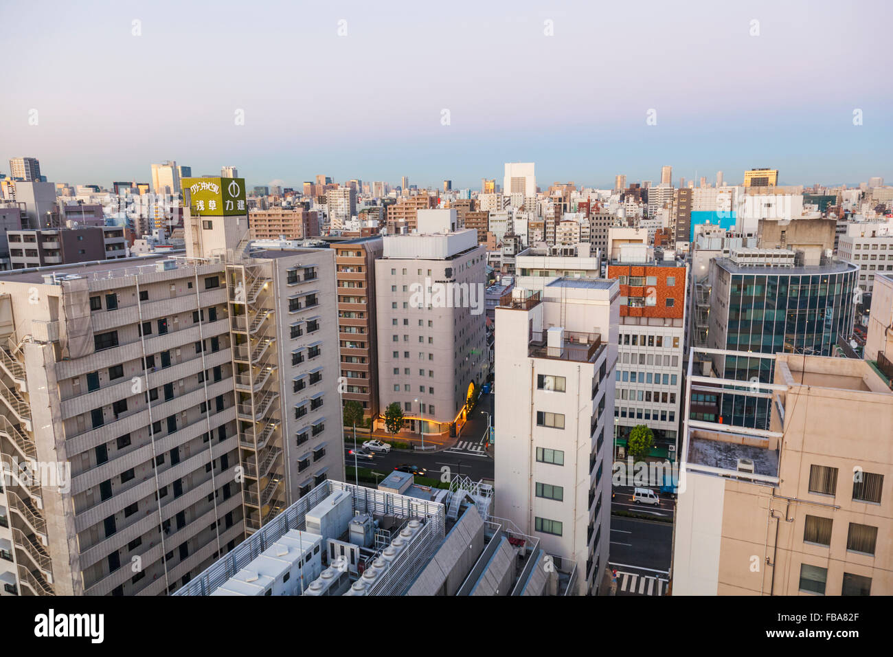Tokyo, Japan - Jan 4, 2016. Cityscape Of Tokyo, Japan. With A Population Of  13.65 Million People, Tokyo, The Capital Of Japan, Is A World-leading  Megalopolis. Stock Photo, Picture and Royalty Free Image. Image 82046790.