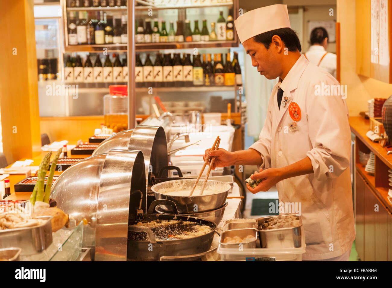 Japan, Honshu, Tokyo, Tempura Restaurant, Chef Cooking Tempura Stock Photo Alamy