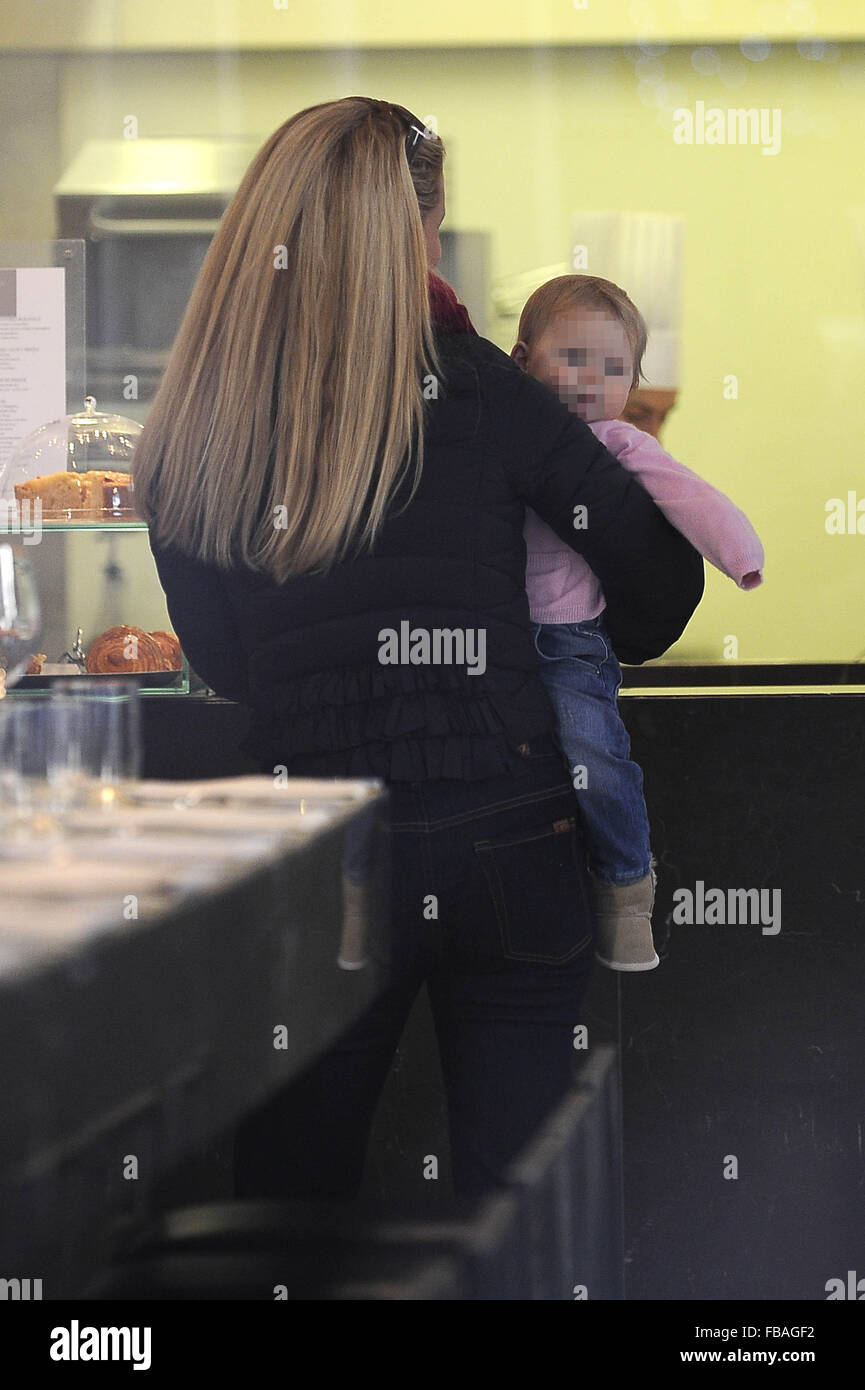 Michelle Hunziker, Tomaso Trussardi, and their daughters Sole and