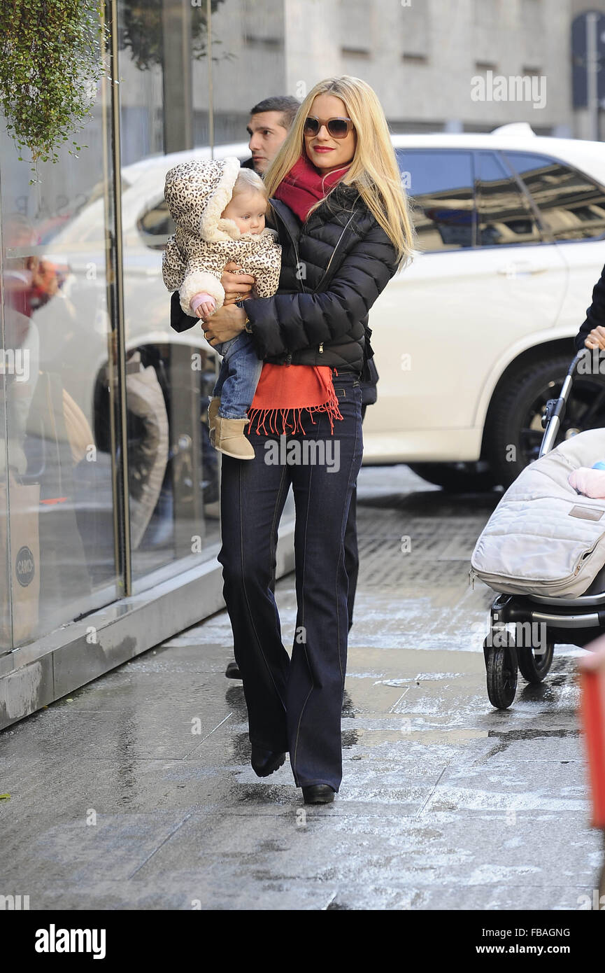 Michelle Hunziker, Tomaso Trussardi, and their daughters Sole and