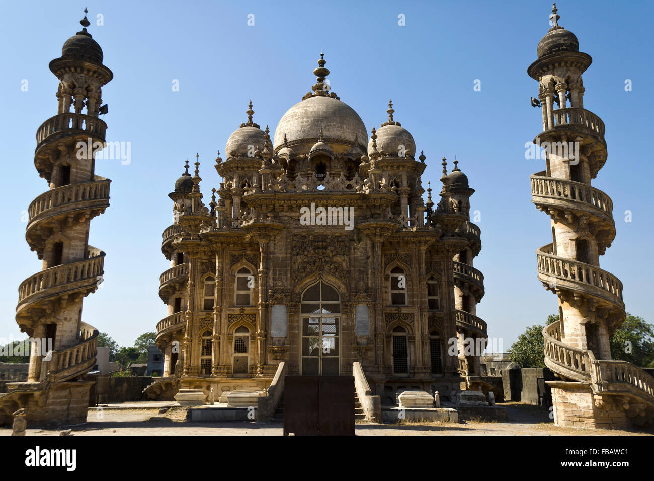 Bahauddin Makbara in Junagadh, Gujarat, India Stock Photo - Alamy