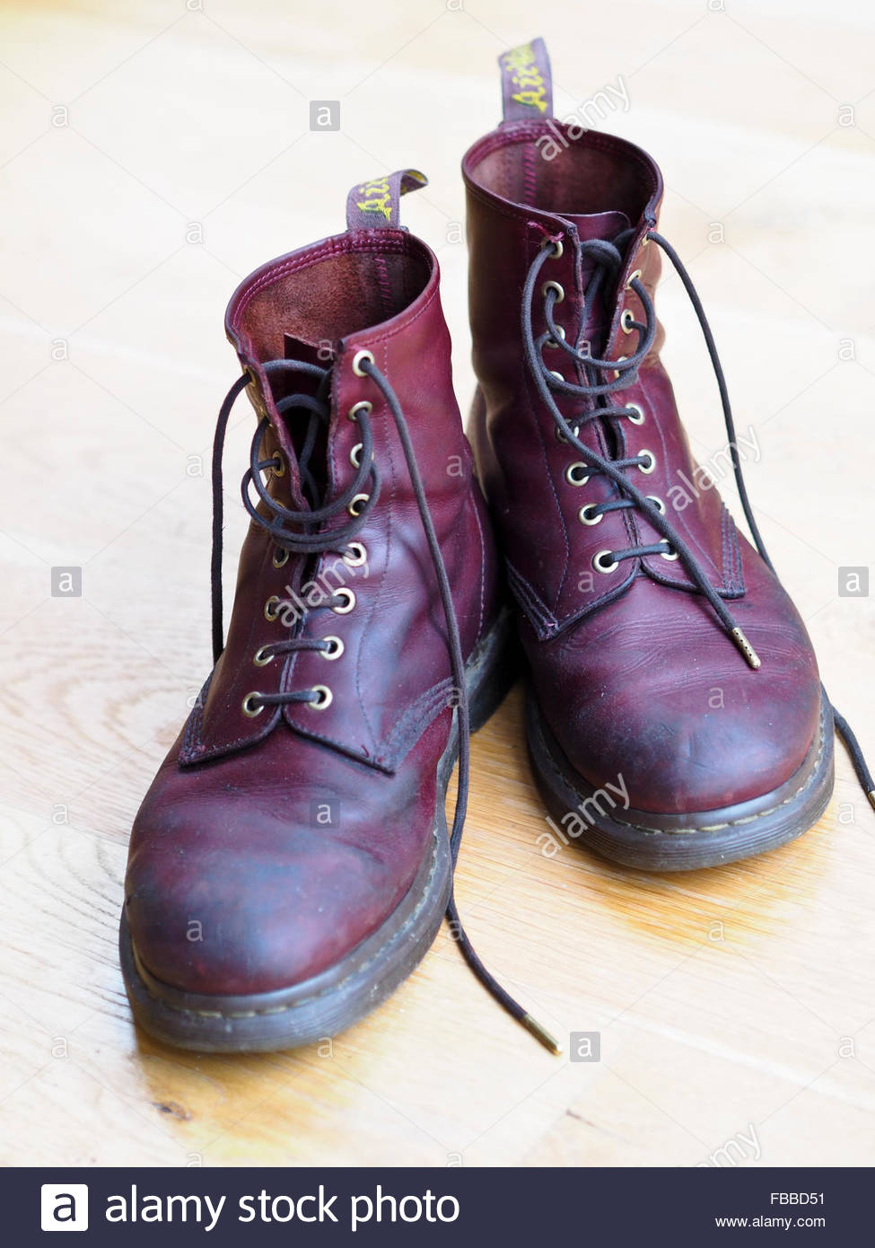 cheap used doc martens