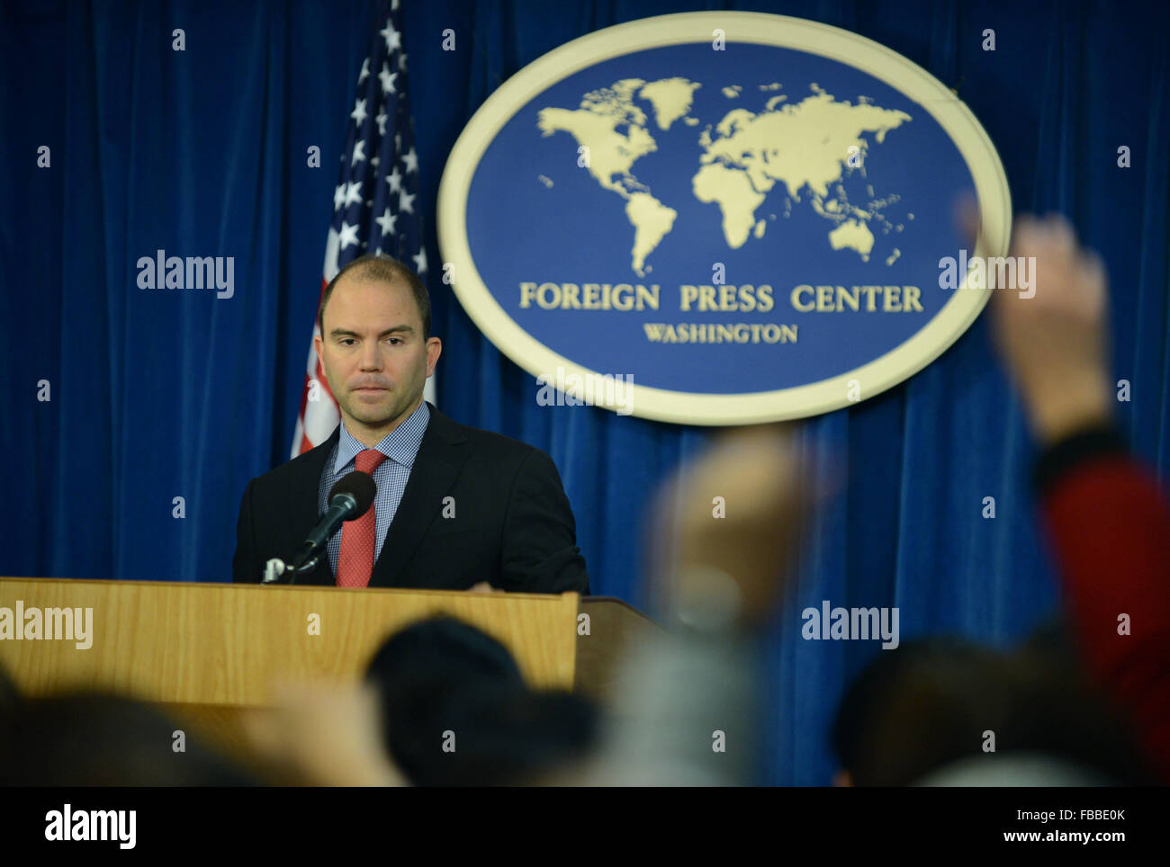 (160114)-- WASHINGTON D.C., Jan. 14, 2016 (Xinhua) -- White House Deputy National Security Advisor for Strategic Communications Ben Rhodes speaks during a press briefing at the Foreign Press Center in Washington, DC, the United States, Jan. 13, 2016. (Xinhua/Jiao Min) Stock Photo