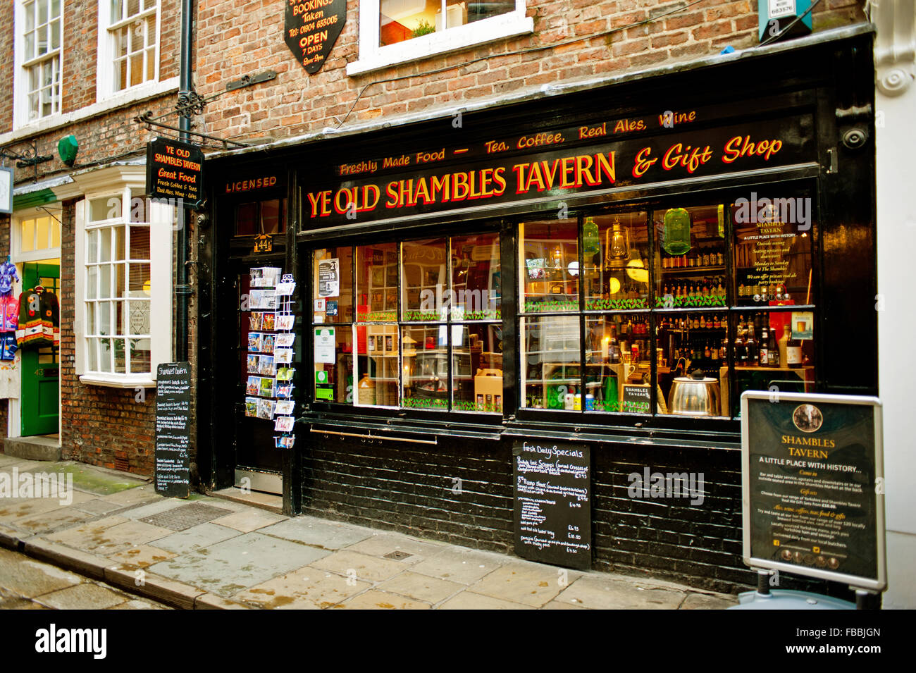 Ye Old Shambles Tavern, The Shambles, York Stock Photo Alamy