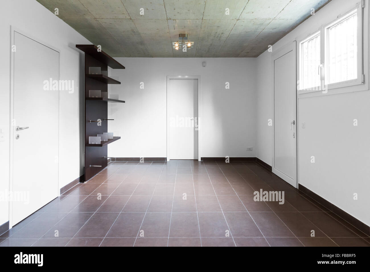Modern house, empty apartment Stock Photo Alamy