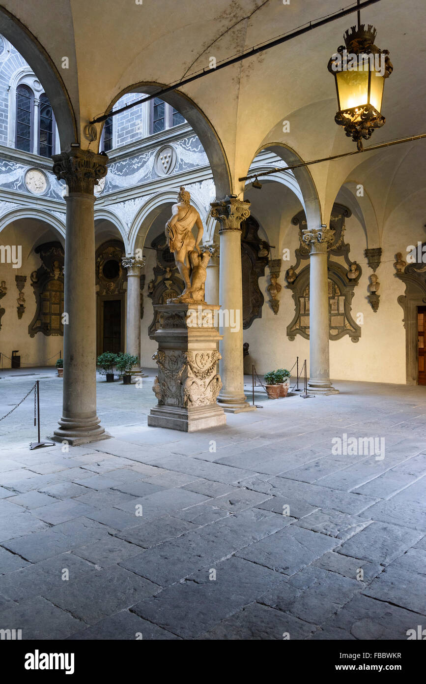 Florence. Italy. Palazzo Medici Riccardi, inner courtyard, designed by Michelozzo di Bartolomeo, 1444-1484. Stock Photo