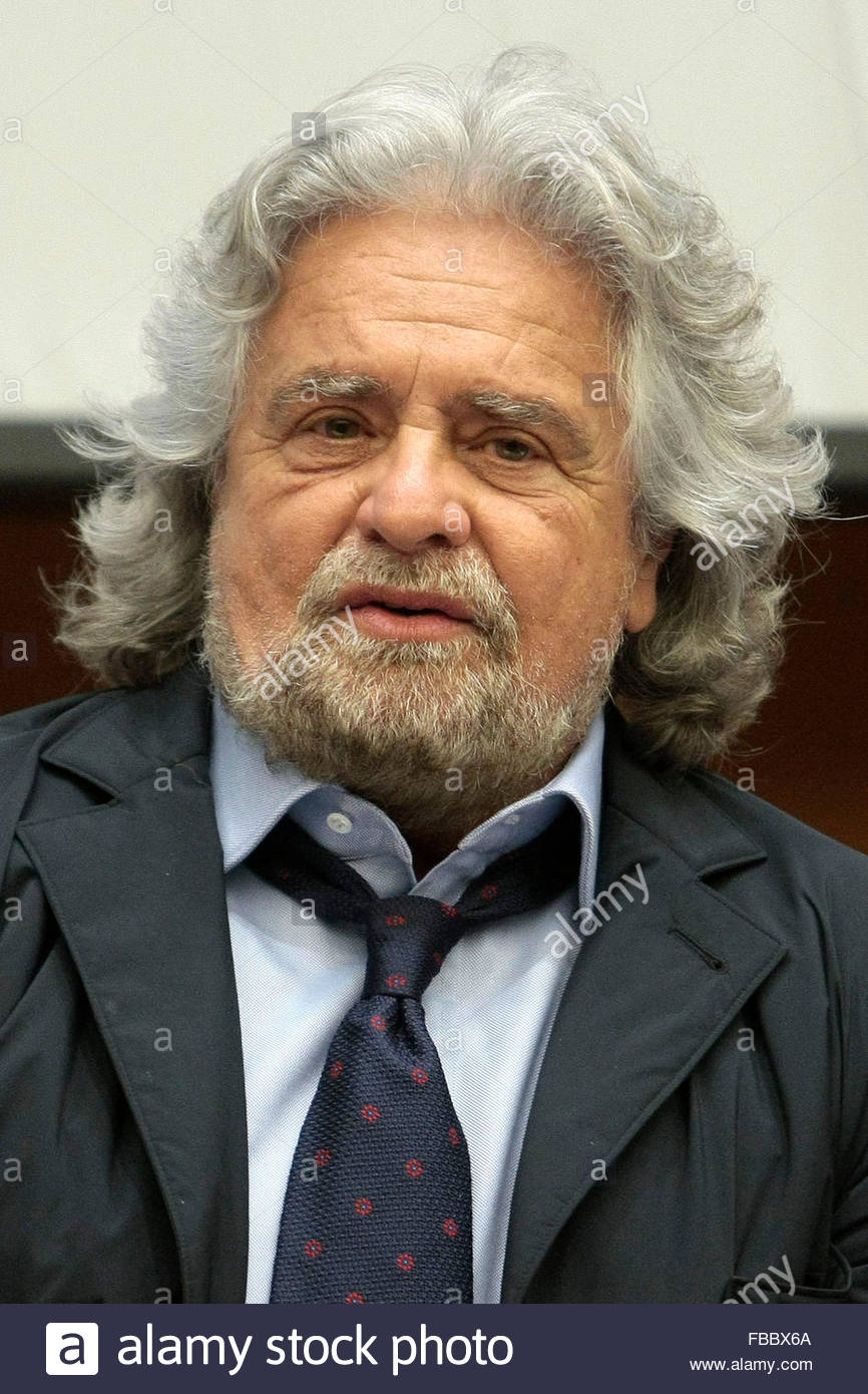 Beppe Grillo : Grillo E Le Regole Nei Talk Show No A Interruzioni Dei Portavoce M5s La Repubblica / His joke about a politician stealing.