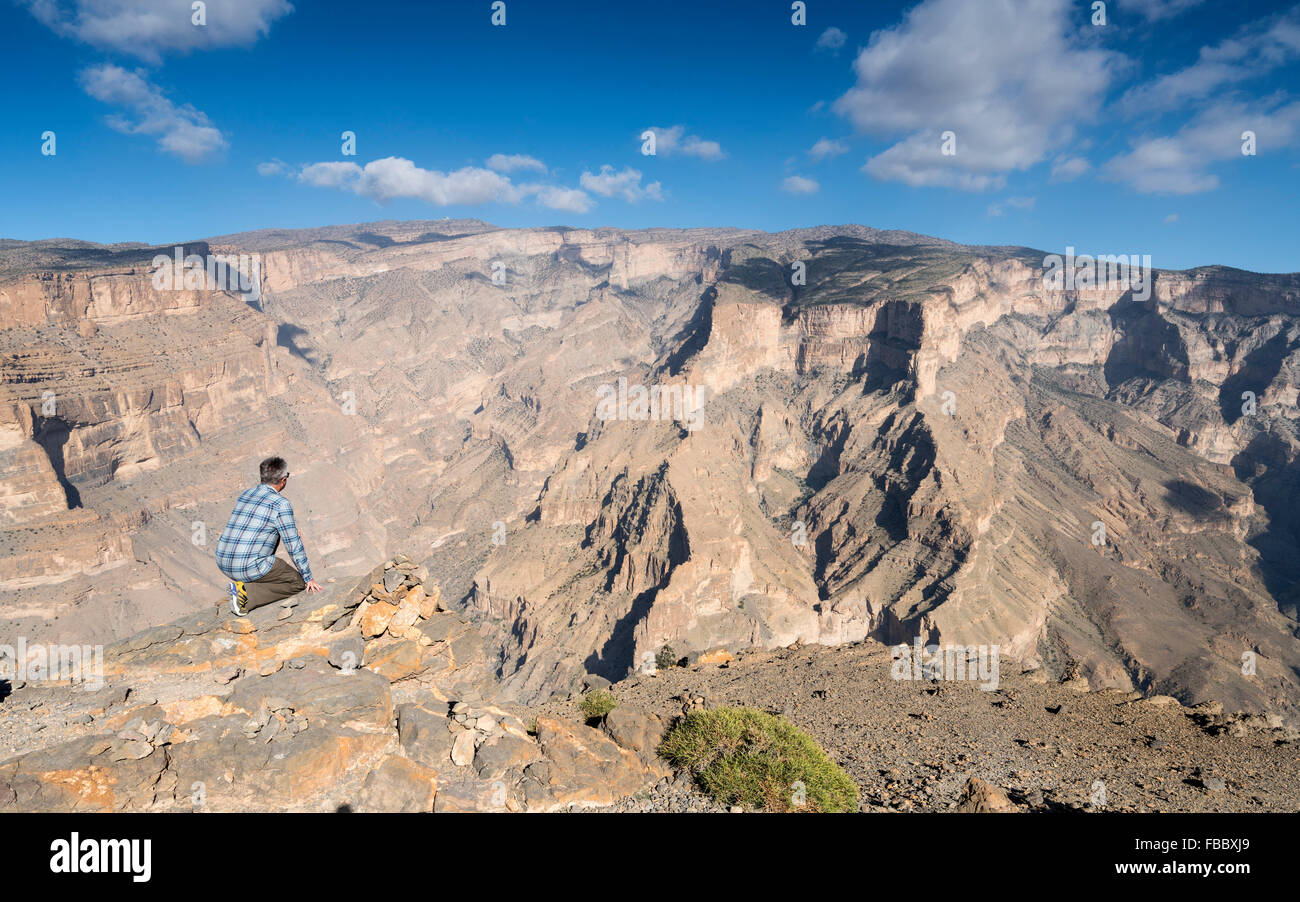View of canyon at  Wadi Nakhr, at Jebel Shams in Western Hajar mountains of Oman Stock Photo