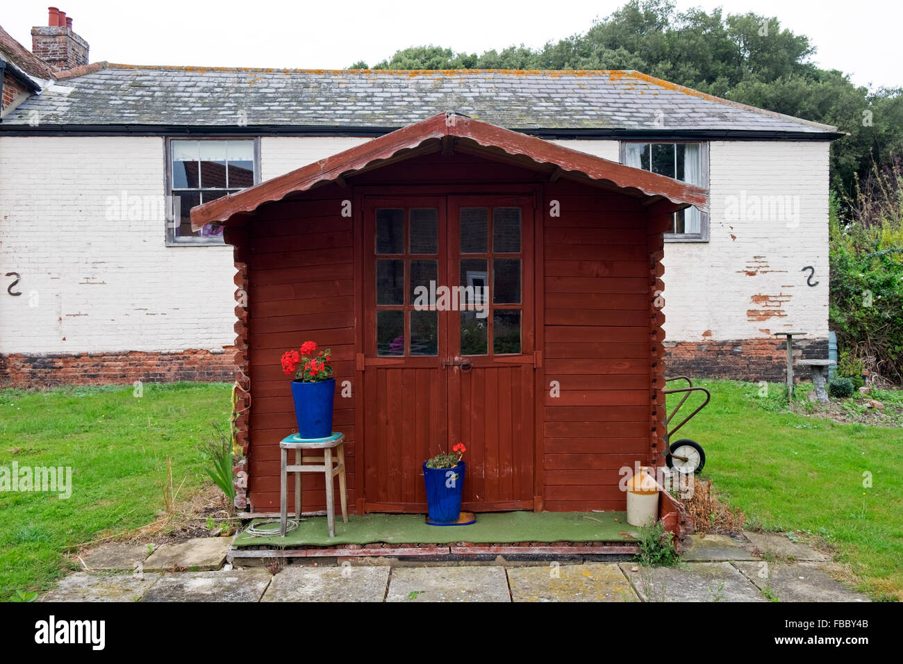 Garden summer house Stock Photo - Alamy