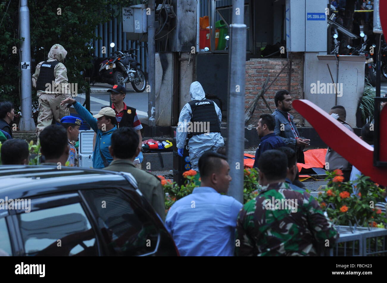 Indonesia people shopping jakarta hi-res stock photography and images -  Alamy