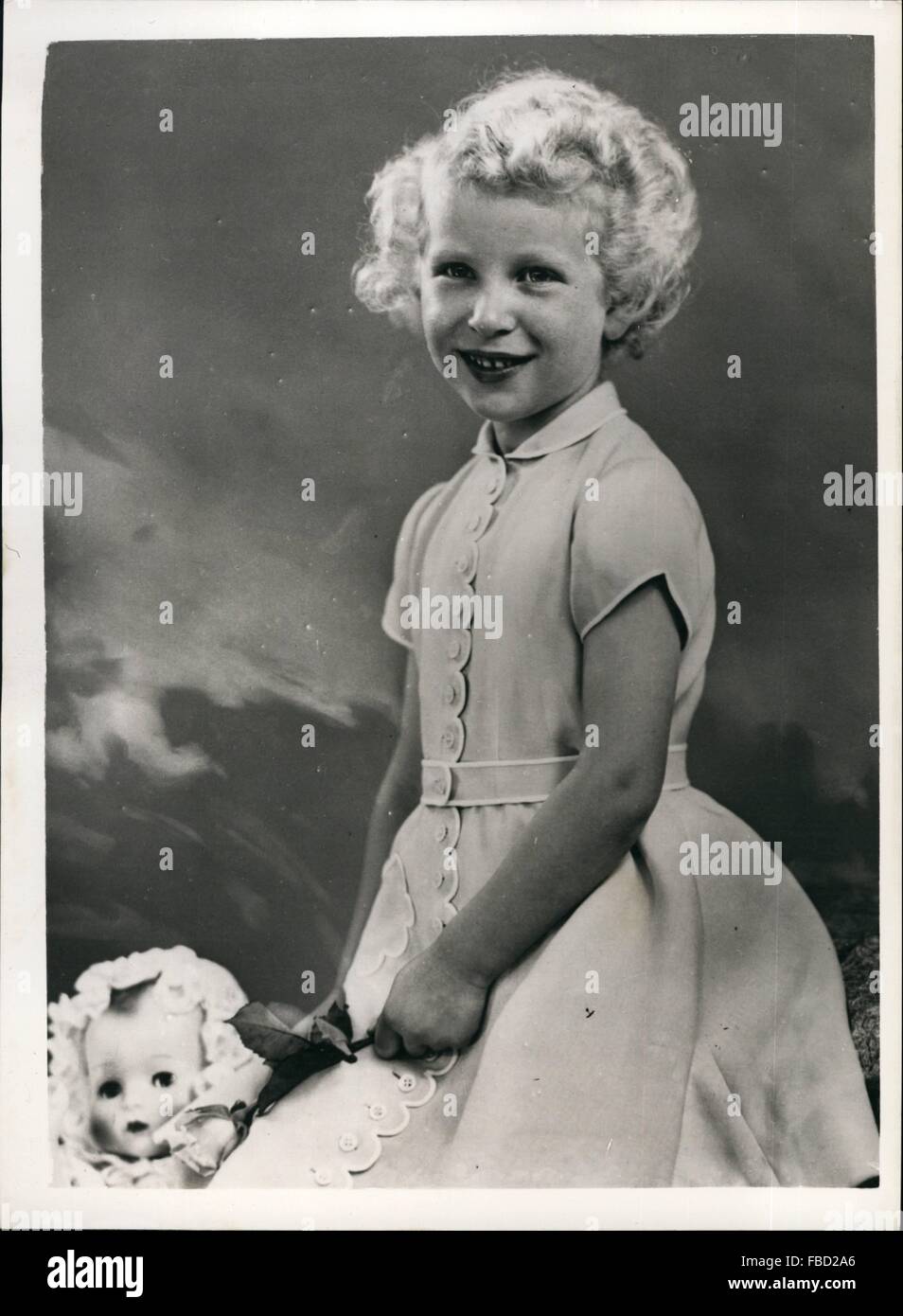 1953 - H.R.H. Princess Anne's fifth birthday. New portrait.: A new and charming study of H.R.H. Princess Anne on the occasion of her fifth birthday. the Princess is wearing a pink linen dress edged with white piping © Keystone Pictures USA/ZUMAPRESS.com/Alamy Live News Stock Photo