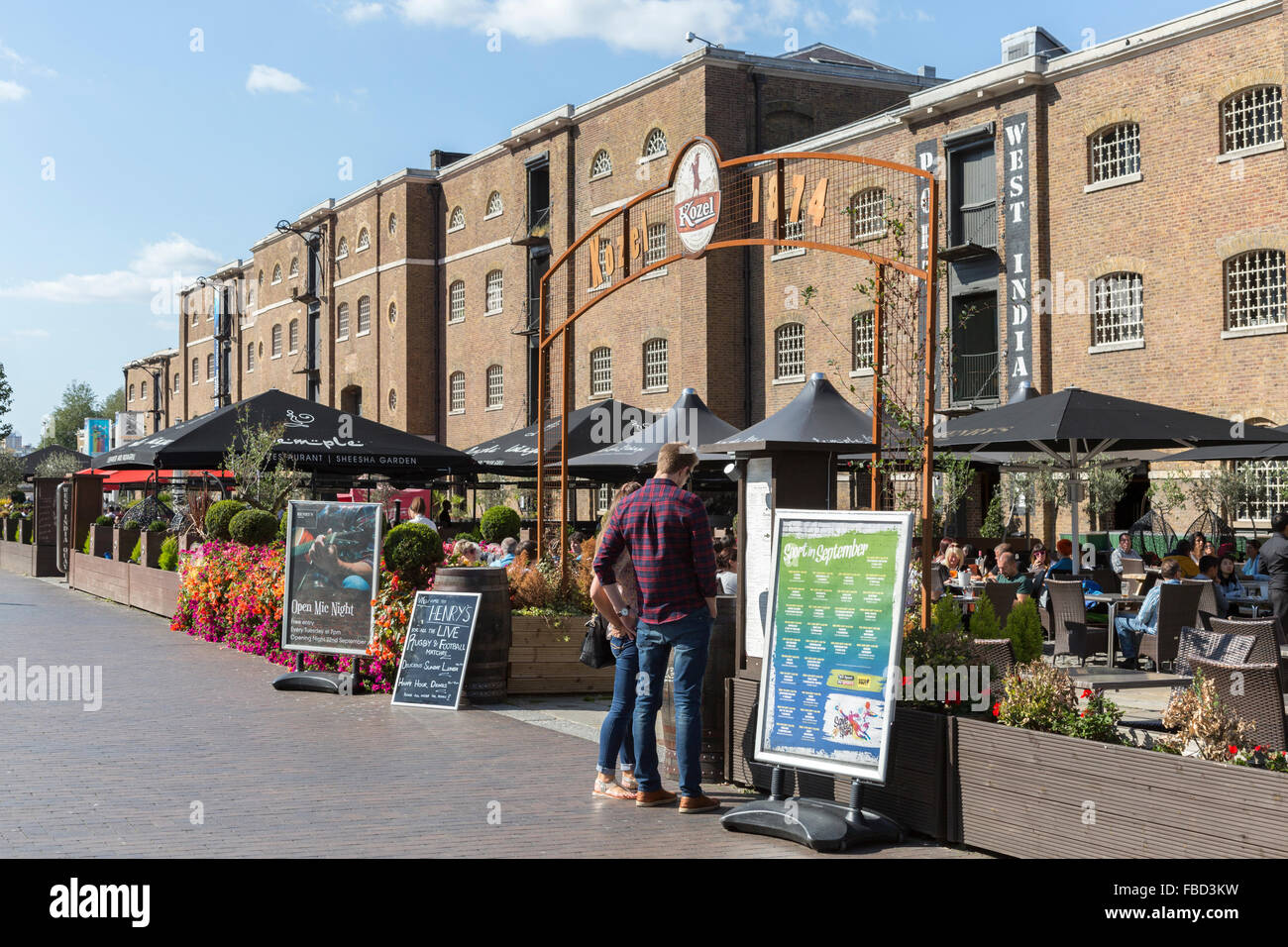 West india quay canary wharf hi-res stock photography and images - Alamy