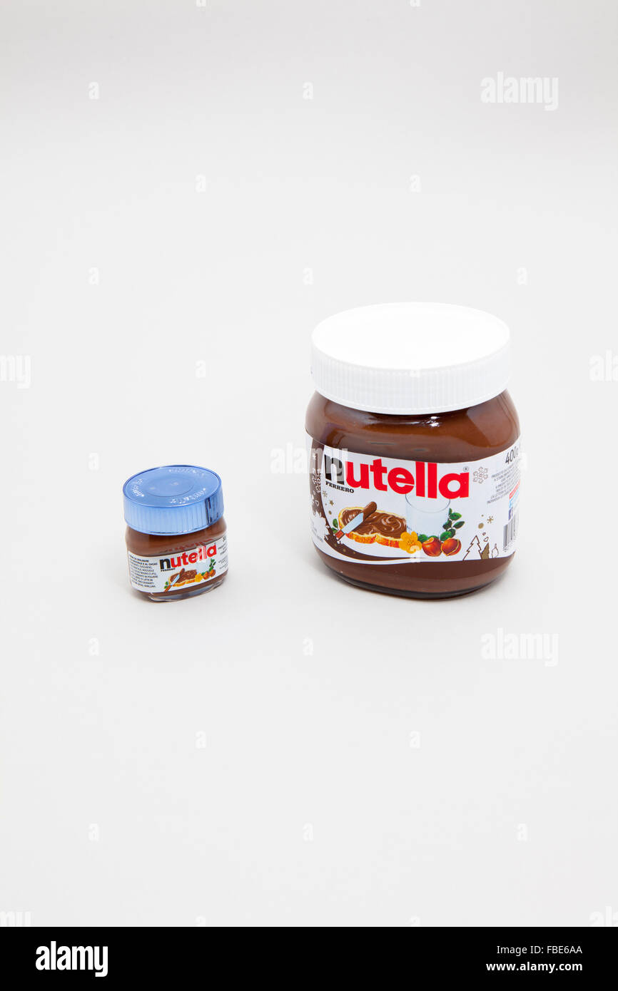 jars of nutella Stock Photo Alamy