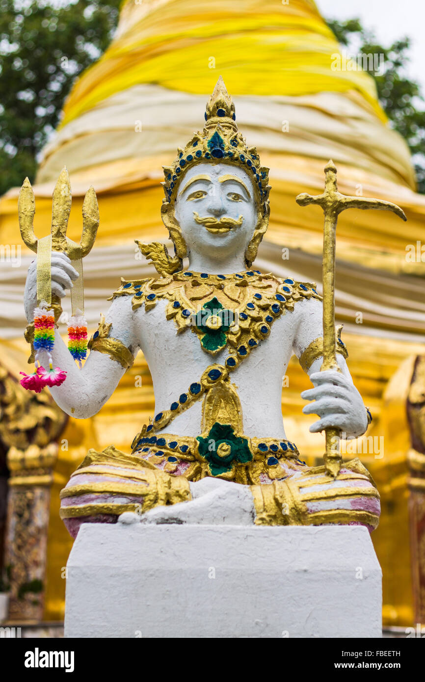 Thai angels statue in Temple Stock Photo Alamy