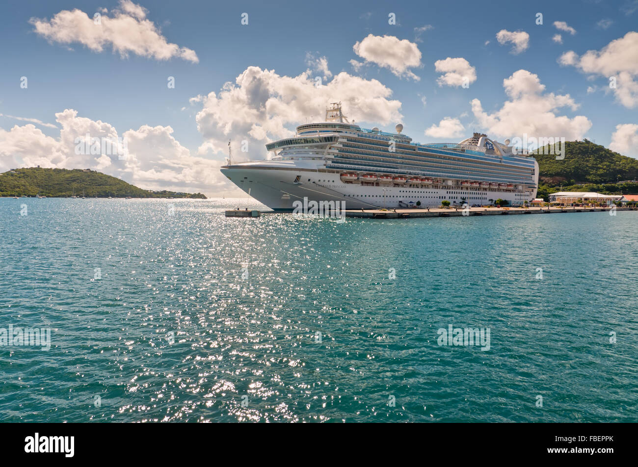 Caribbean princess ship hi-res stock photography and images - Alamy