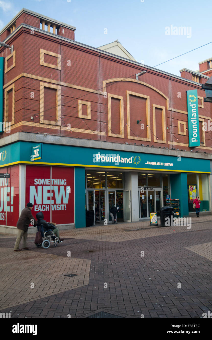Poundland shop in Blackpool Stock Photo Alamy
