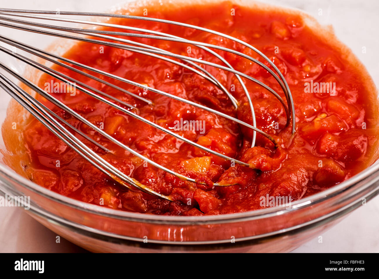 tomato puree and tomato paste, Italian cooking, fruit, red, smashed