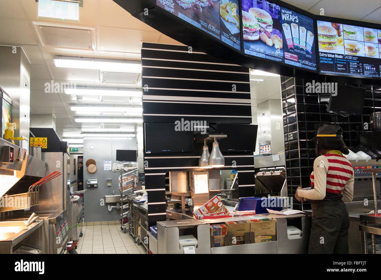 Mcdonalds kitchen hi-res stock photography and images - Alamy