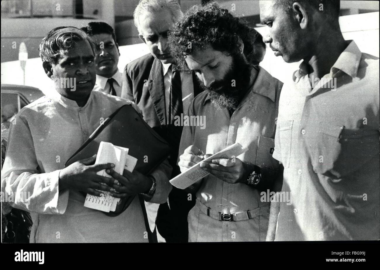 Vishnudevananda hi-res stock photography and images - Alamy