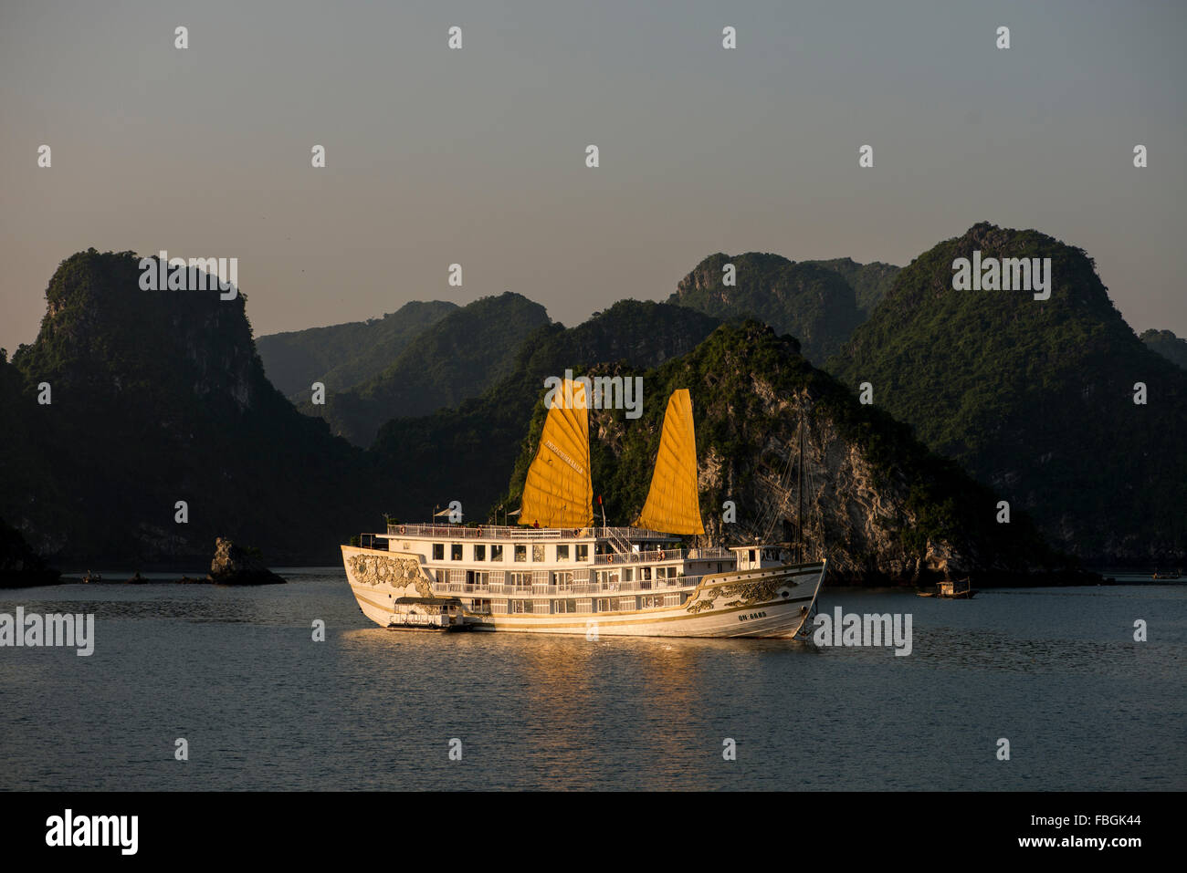 Junkrigged cruise ship, Halong Bay, Vietnam Stock Photo Alamy