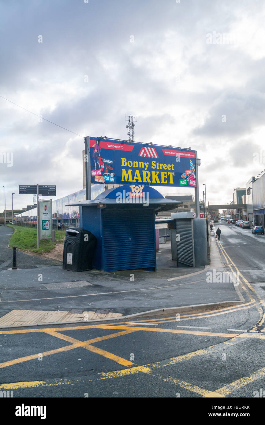 Bonny street market in Blackpool Stock Photo Alamy