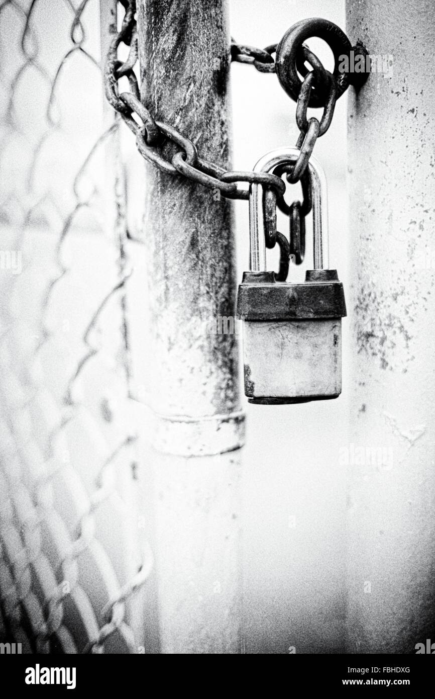 Chain lock hi-res stock photography and images - Alamy