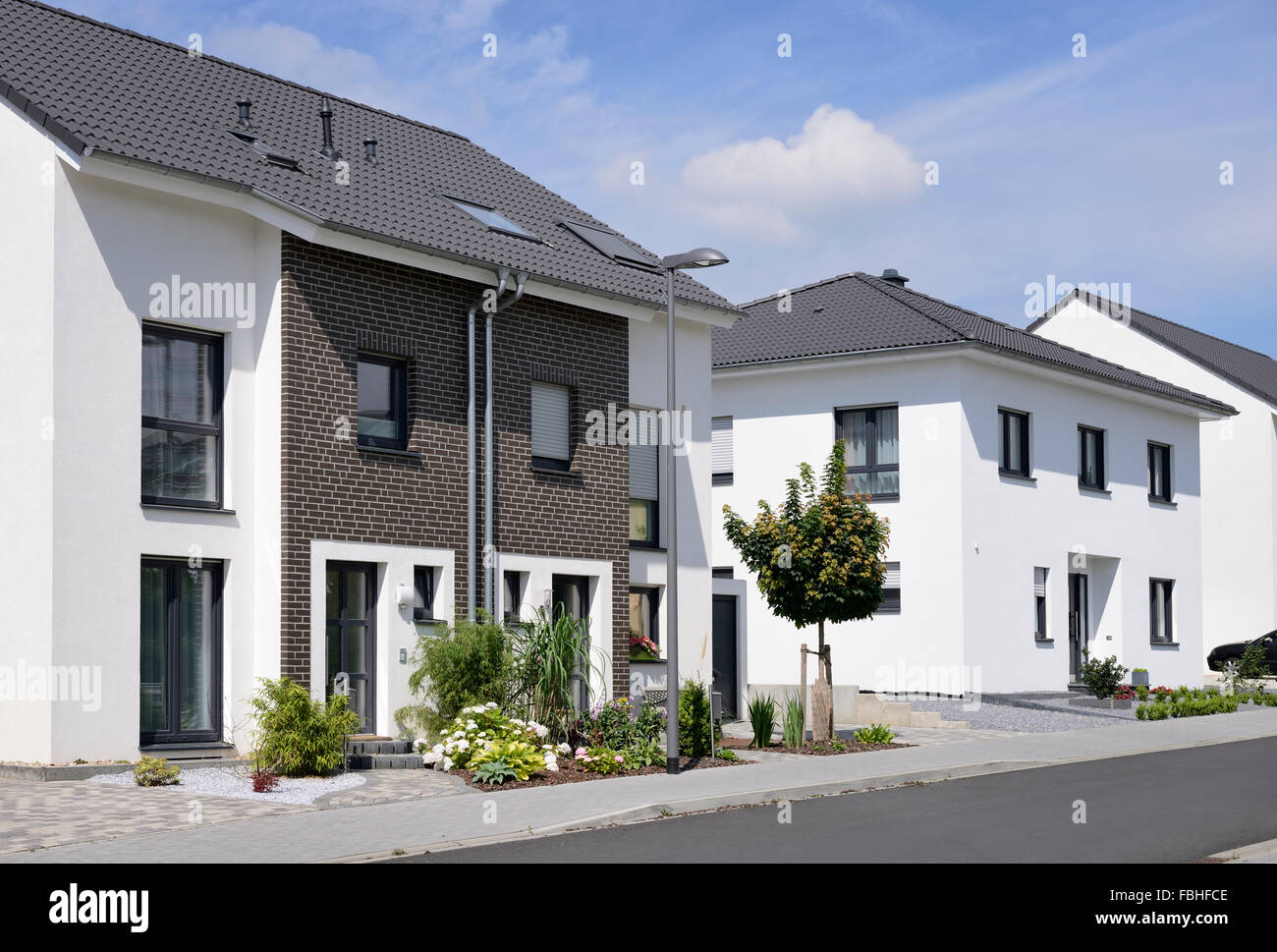 Houses of a new building settlement, Germany, North Rhine-Westphalia, Grevenbroich Stock Photo
