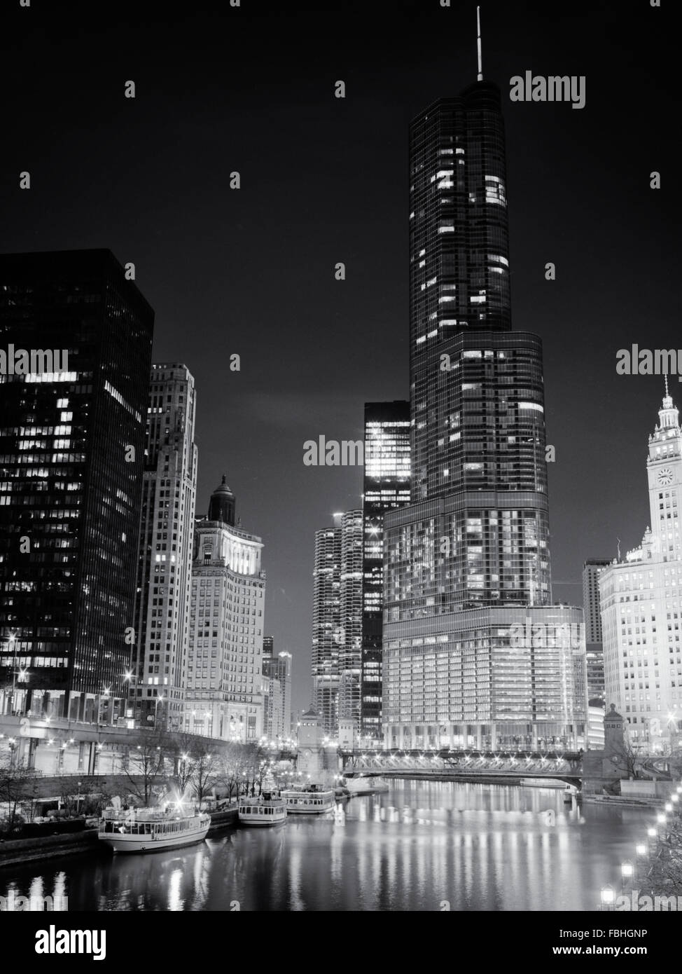 View of Trump Tower Chicago at night Stock Photo