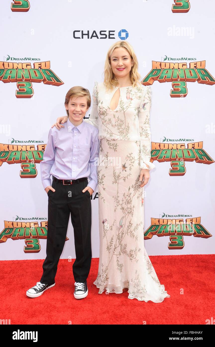 Los Angeles, CA, USA. 16th Jan, 2016. Jack Black, son Samuel Jason Black at  arrivals for KUNG FU PANDA 3 Premiere, TCL Chinese 6 Theatres (formerly  Grauman's), Los Angeles, CA January 16