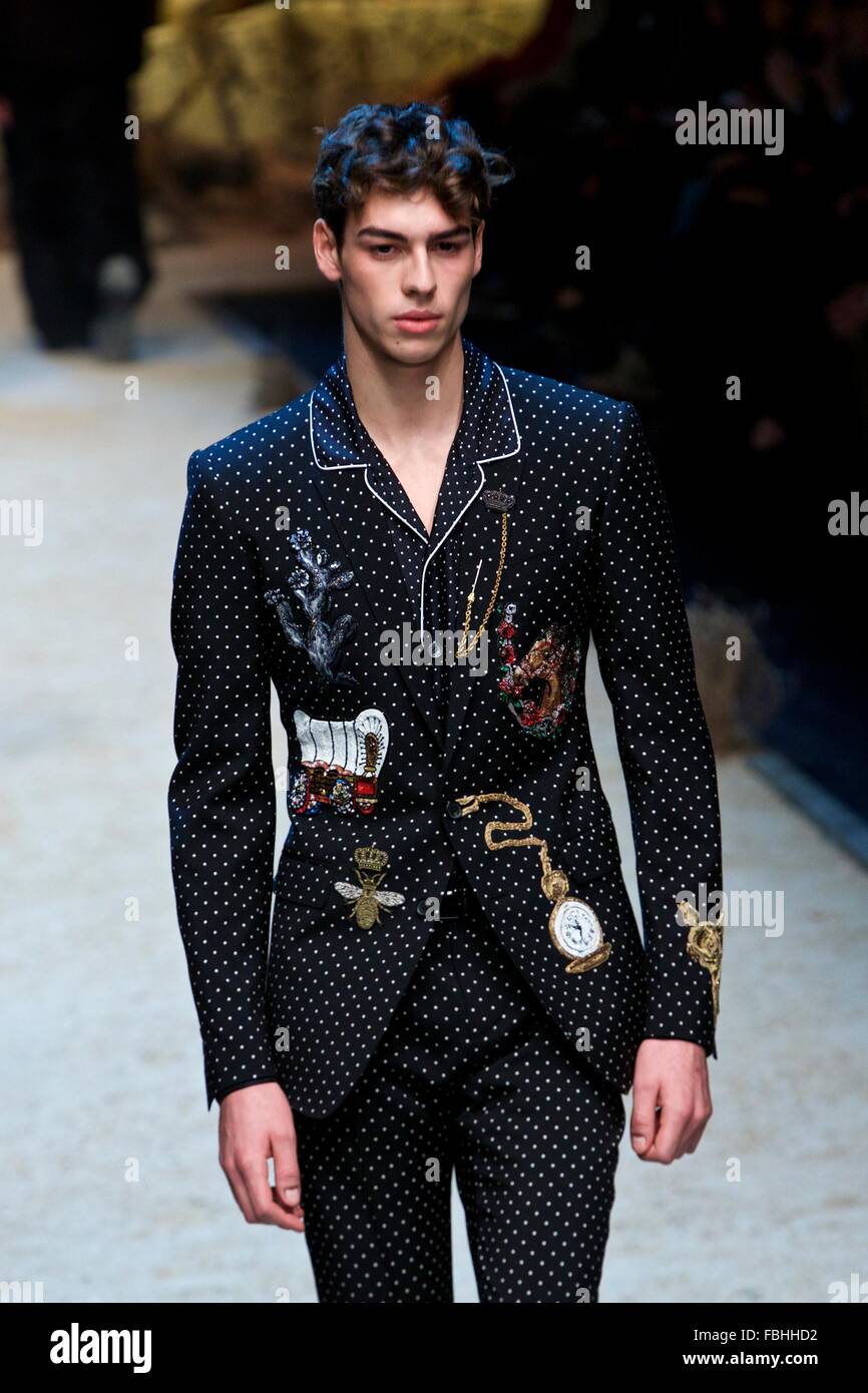 Dolce gabbana mens fashion week hi-res stock photography and images - Alamy