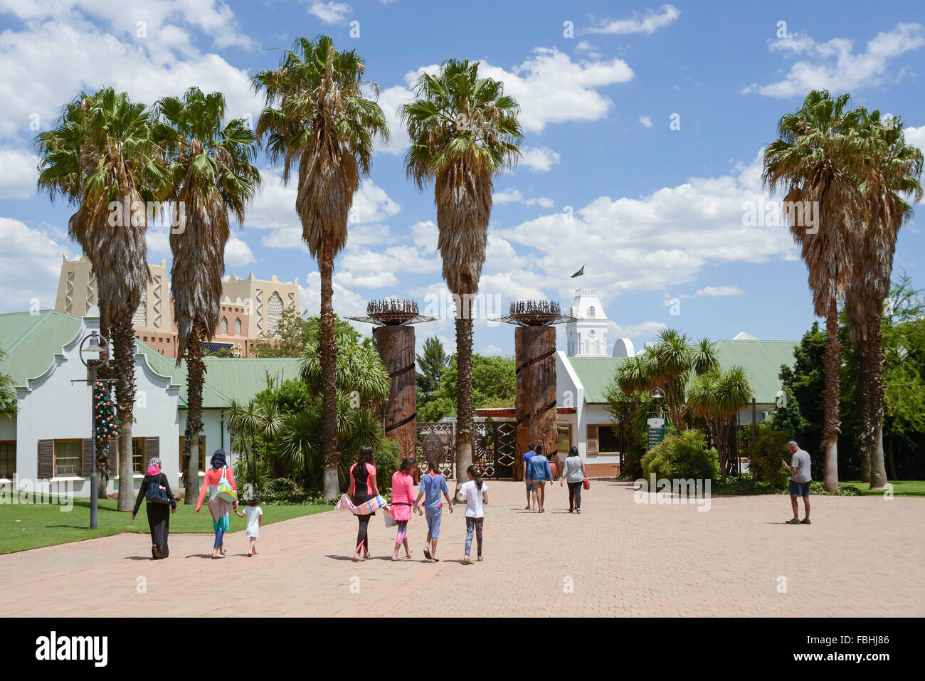 Entrance gate, Emerald Resort & Casino, Vanderbijlpark, Emfuleni