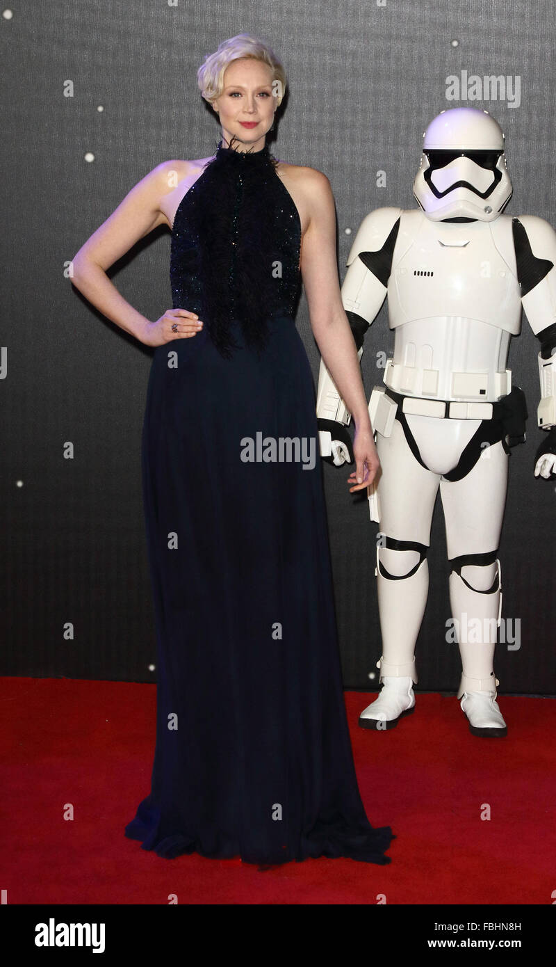 Star Wars The Force Awakens European Premiere at Leicester Square(02)