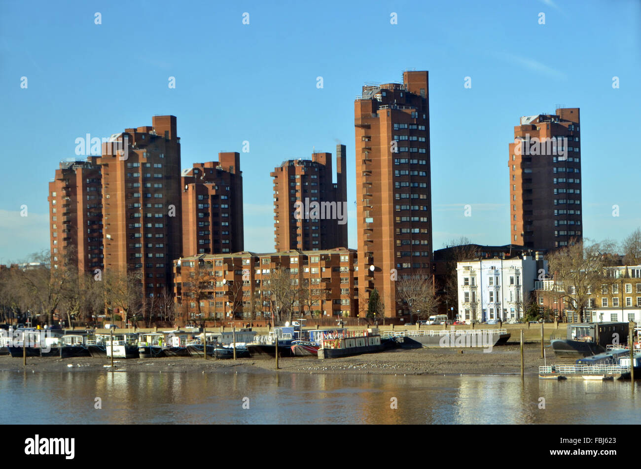 Worlds end estate london chelsea hires stock photography and images