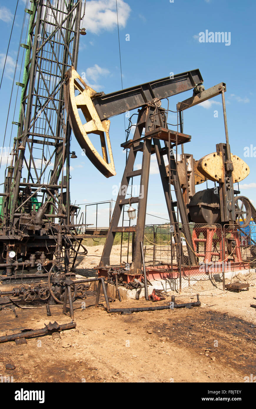 repair oil pump. Close up Stock Photo Alamy