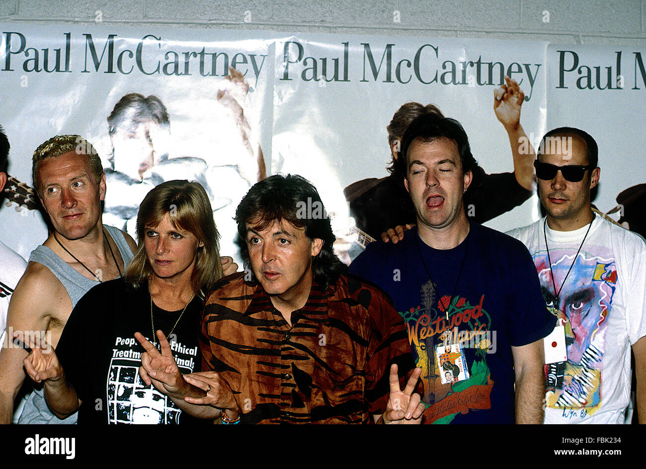 Washington, DC., USA 4th July, 1990 Paul McCartney and band at RFK stadium  prior to going on stage. With Paul is his wife Linda. Credit: Mark  Reinstein Stock Photo - Alamy