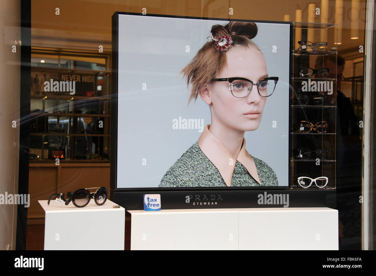 Wearing Prada High Resolution Stock Photography And Images Alamy