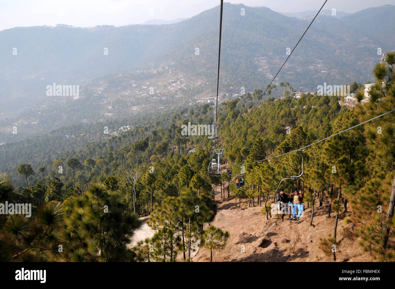 Murree Pakistan 18th Jan 2016 Tourists Enjoy Riding Chairlifts