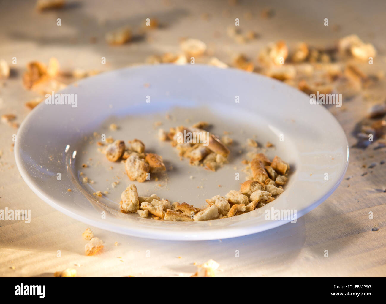 Plate crumbs hires stock photography and images Alamy