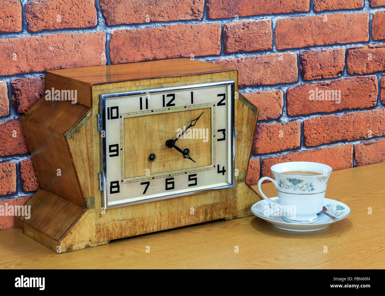 Black Mantel Clock High Resolution Stock Photography and Images - Alamy
