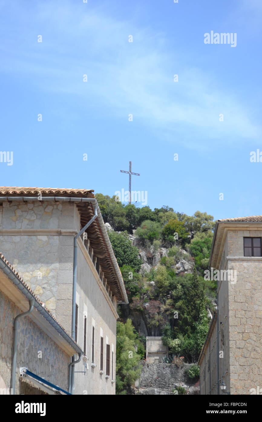 Cross on top of a hill hi-res stock photography and images - Alamy