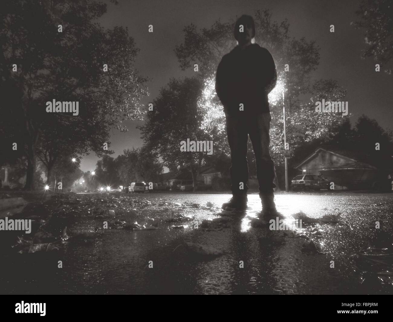 Standing on street hi-res stock photography and images - Alamy