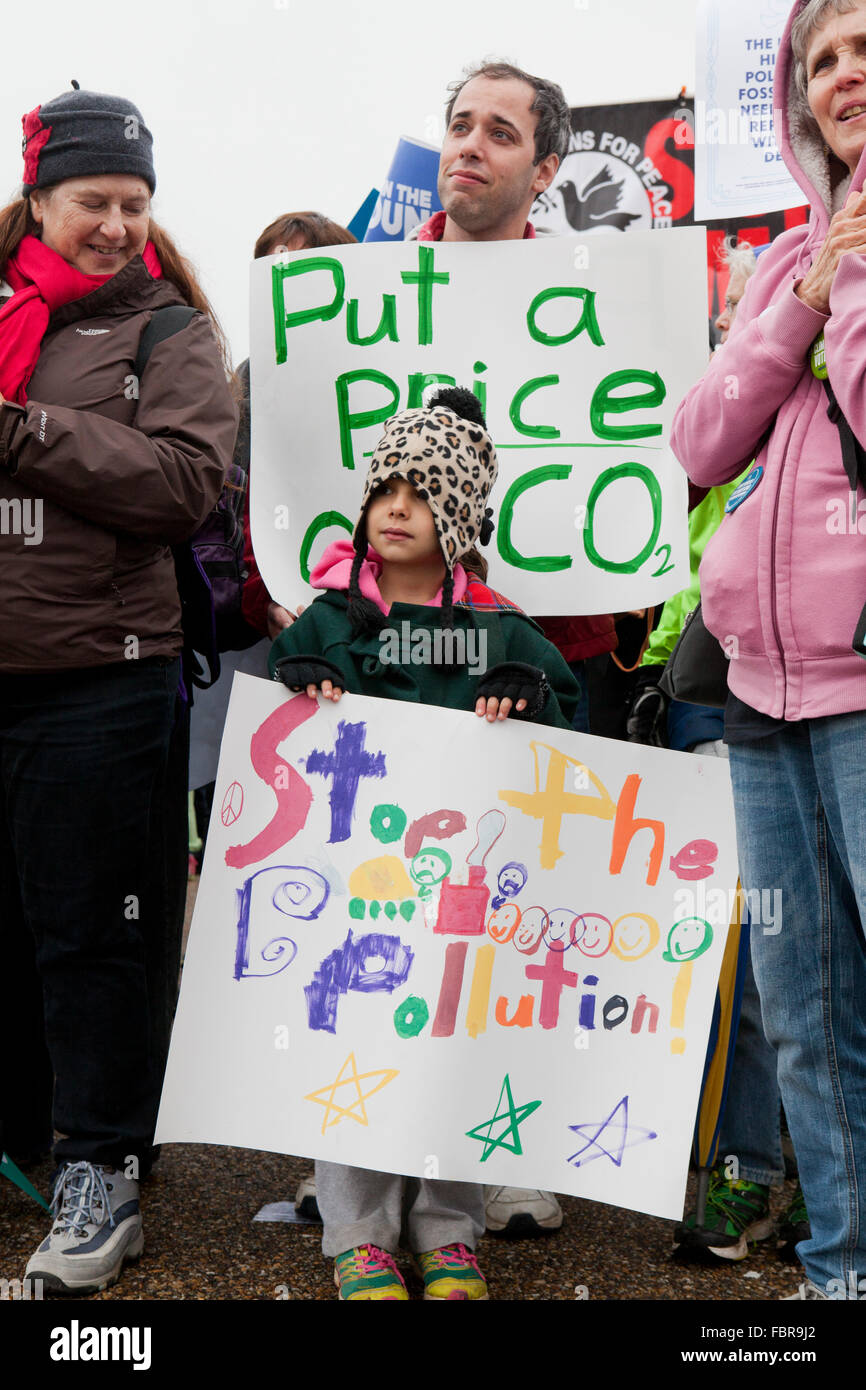 November 21, 2015, Washington, DC USA: Environmental activists protest in front of the White House (small child climate activist) Stock Photo