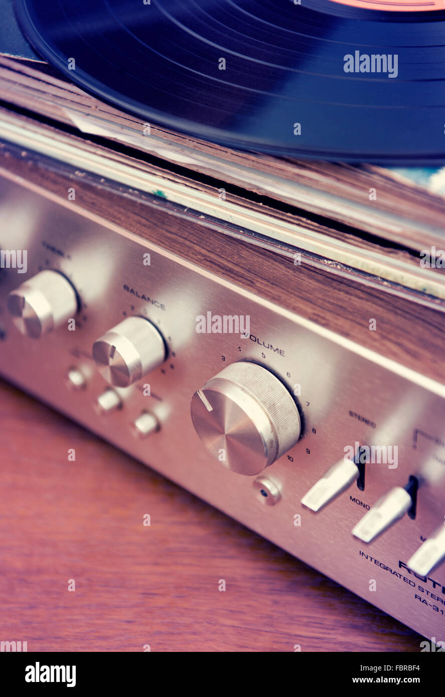 Stereo amplifier hires stock photography and images Alamy
